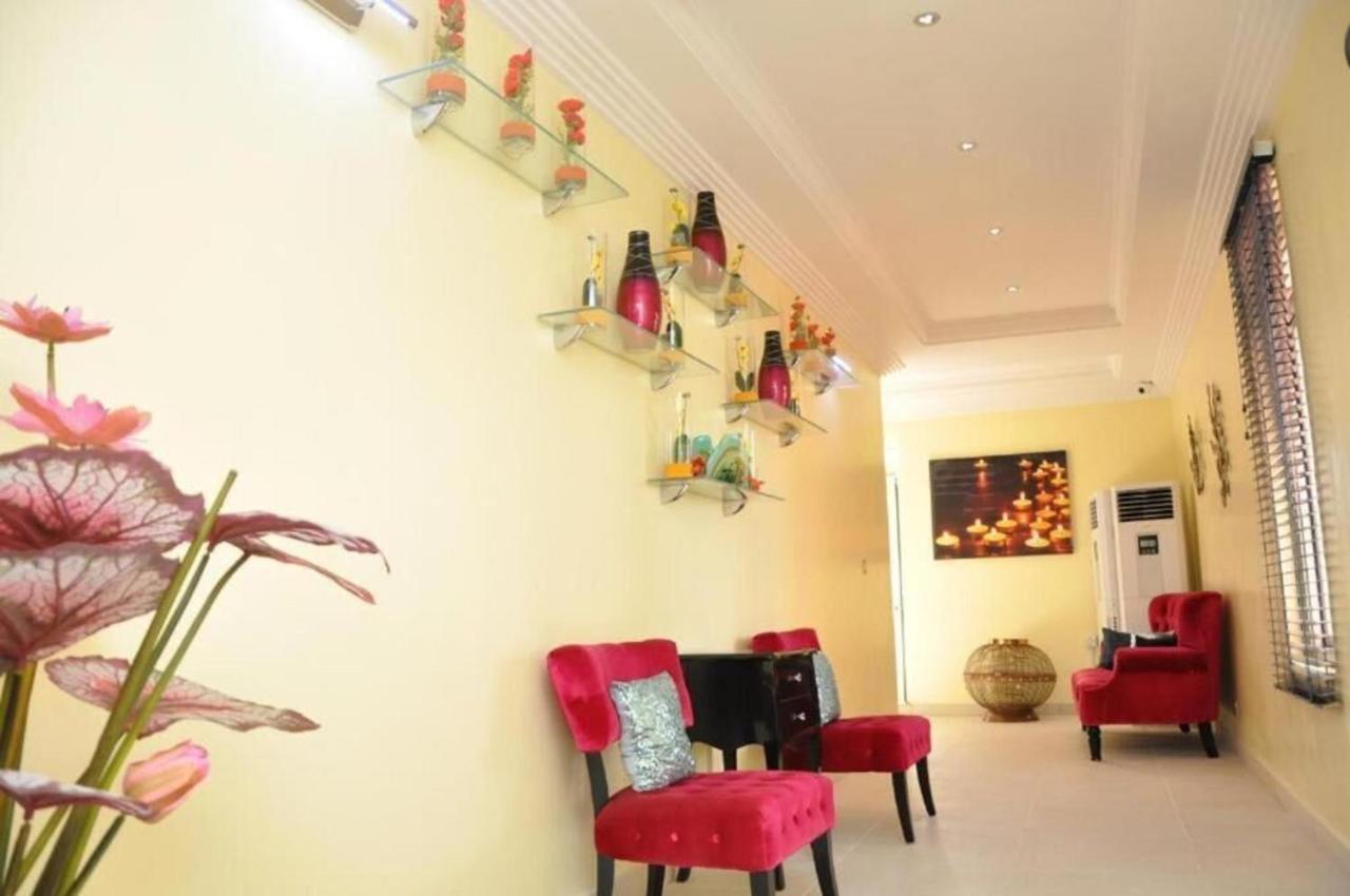 Ikuata Palazzo Dumont Hotel מראה חיצוני תמונה