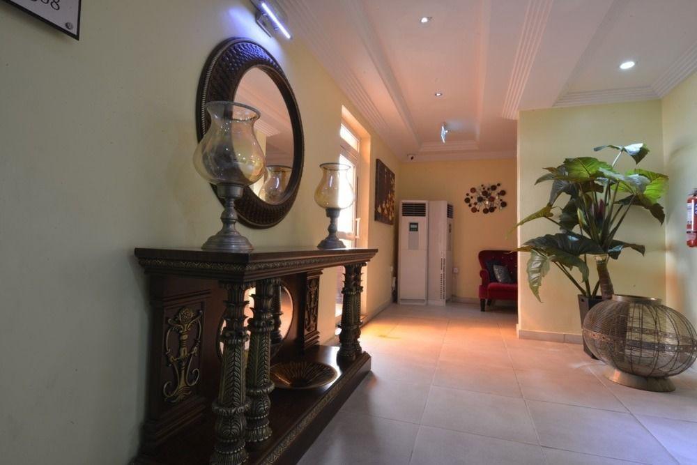 Ikuata Palazzo Dumont Hotel מראה חיצוני תמונה